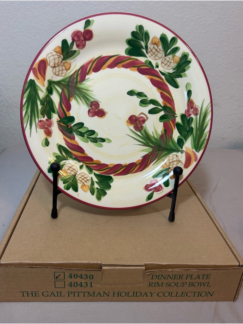 Gail Pittman Holiday Collection Hand-Painted Dinner Plate in Red & Green